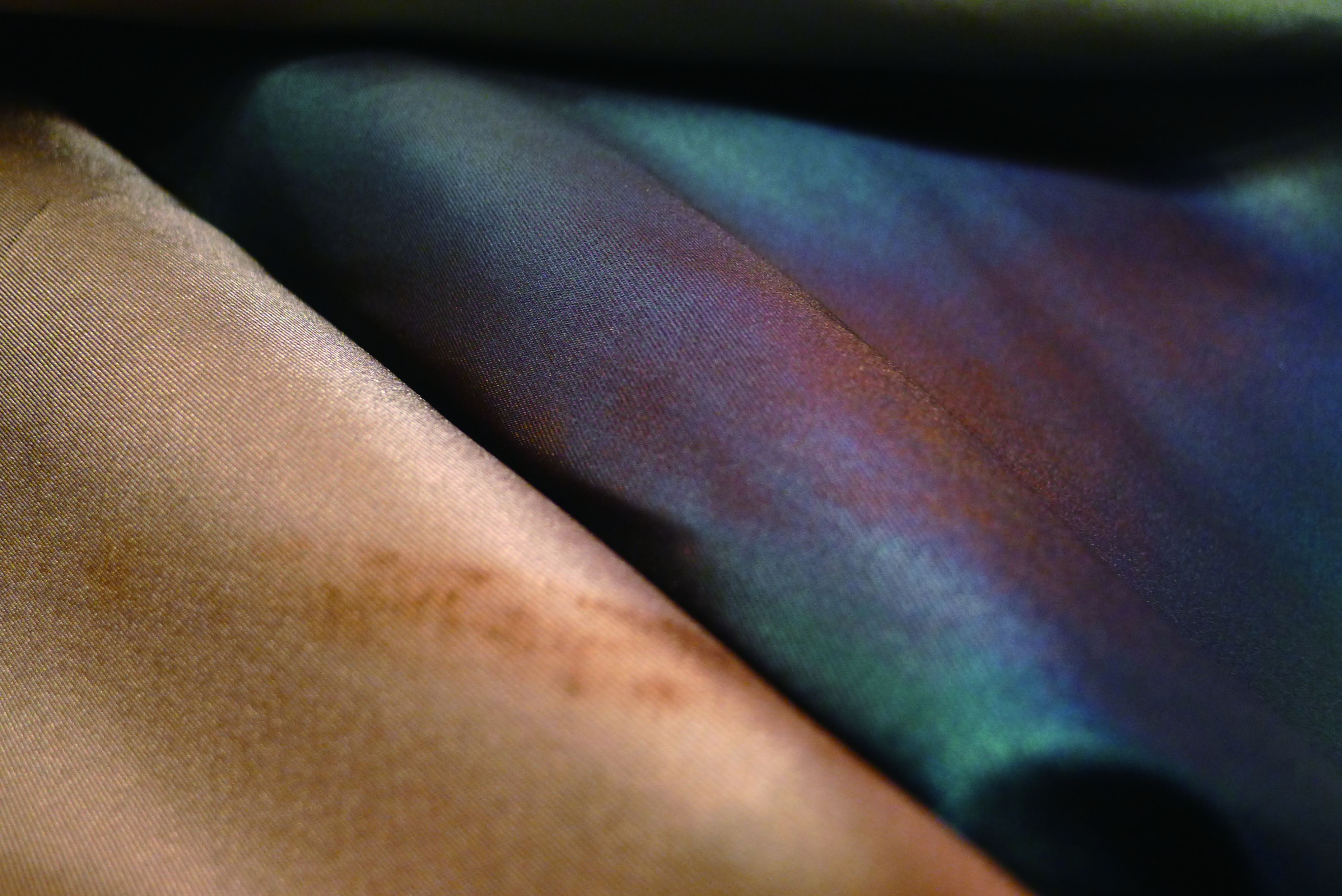 Metallic Fabric By Sputtering Technology Suitable For Home Textile Products