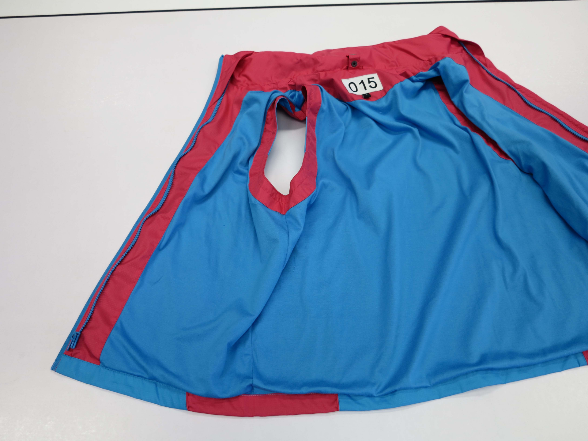 Elderly Clothes Made Of Nu Torquetm Yarn With Gps Tracking Functions